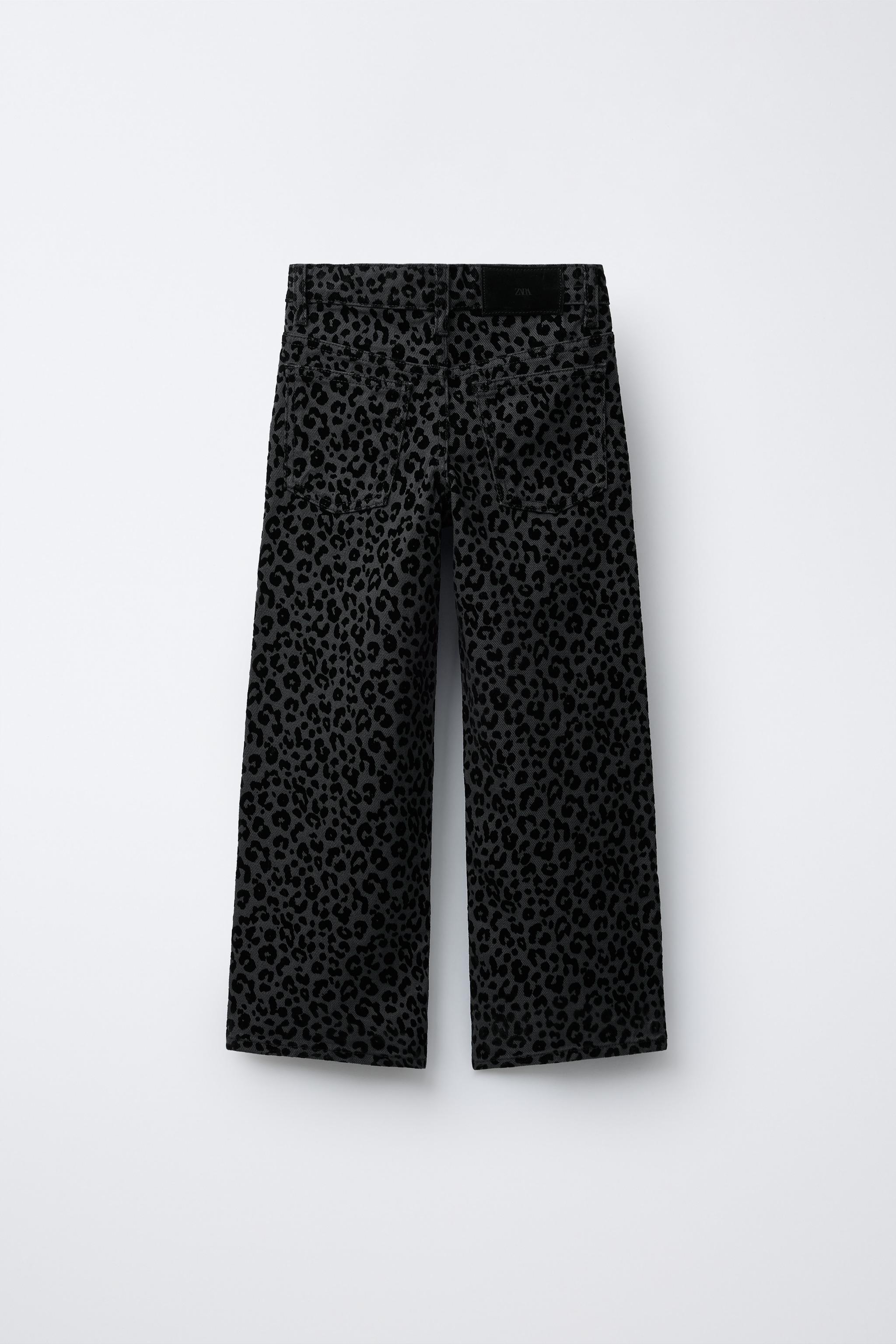 JEAN LARGE ANIMAL PRINT FLOCK